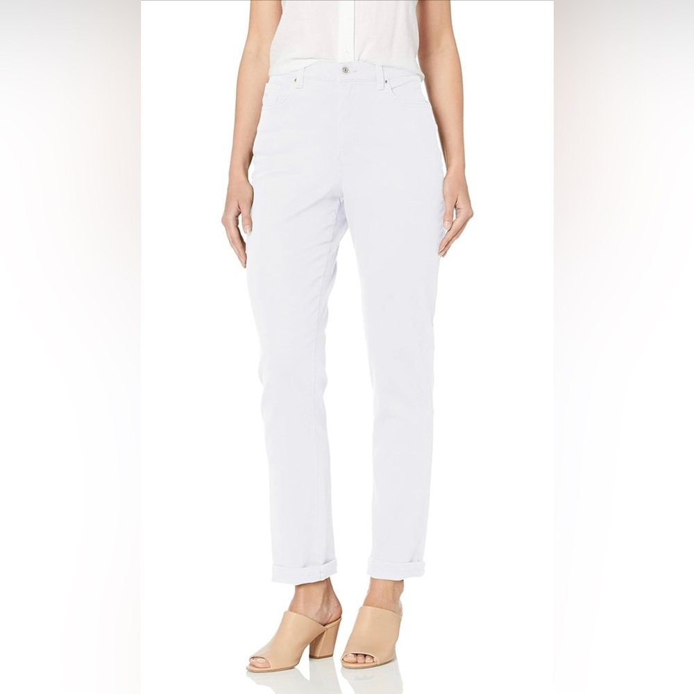Gloria Vanderbilt Women's‎ Classic Amanda High Rise Tapered Jean